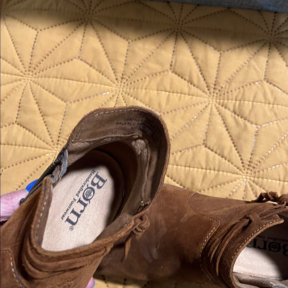Born Brown Suede Ankle Boots NEW - Picture 5 of 7